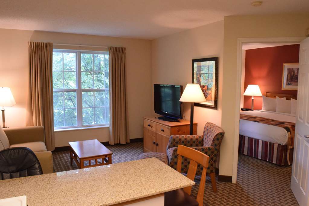 Cresthill Suites Syracuse East Syracuse Szoba fotó